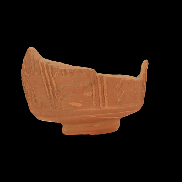 Pared y fondo de cerámica romana (Terra Sigillata Hispánica)